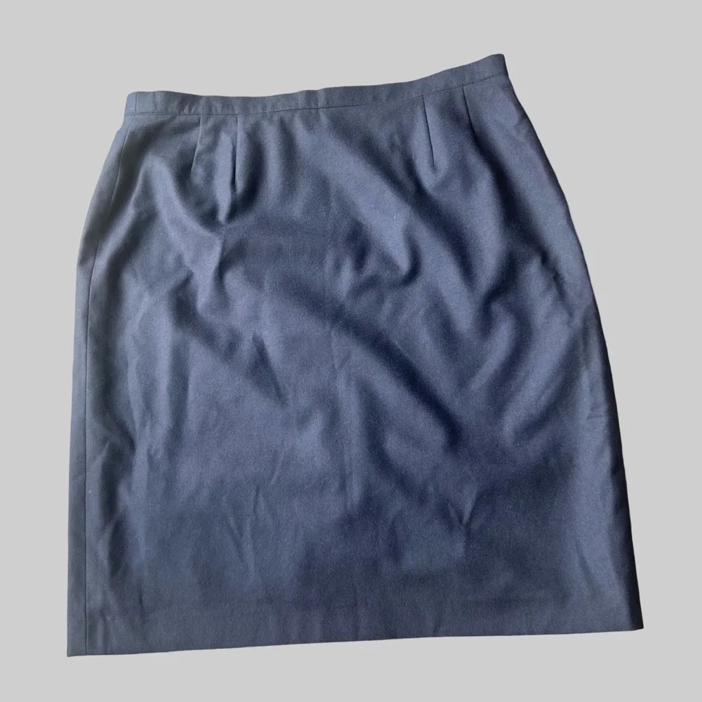 Vintage  Jobis Navy Wool Cashmere Pencil Skirt